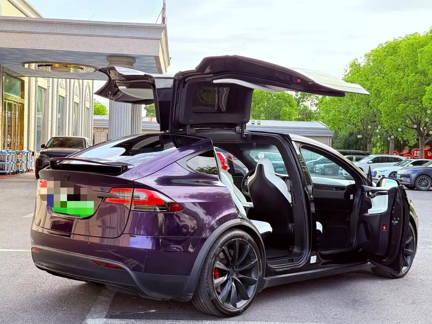 2019 Model X Performance Edition — миниатюра 2