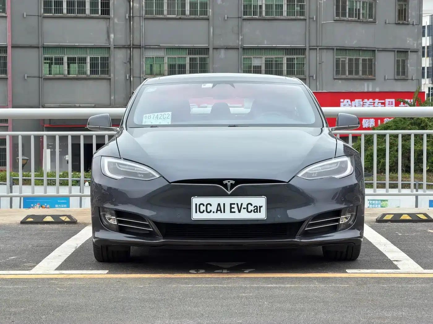 2016 Model S 90D — миниатюра 2