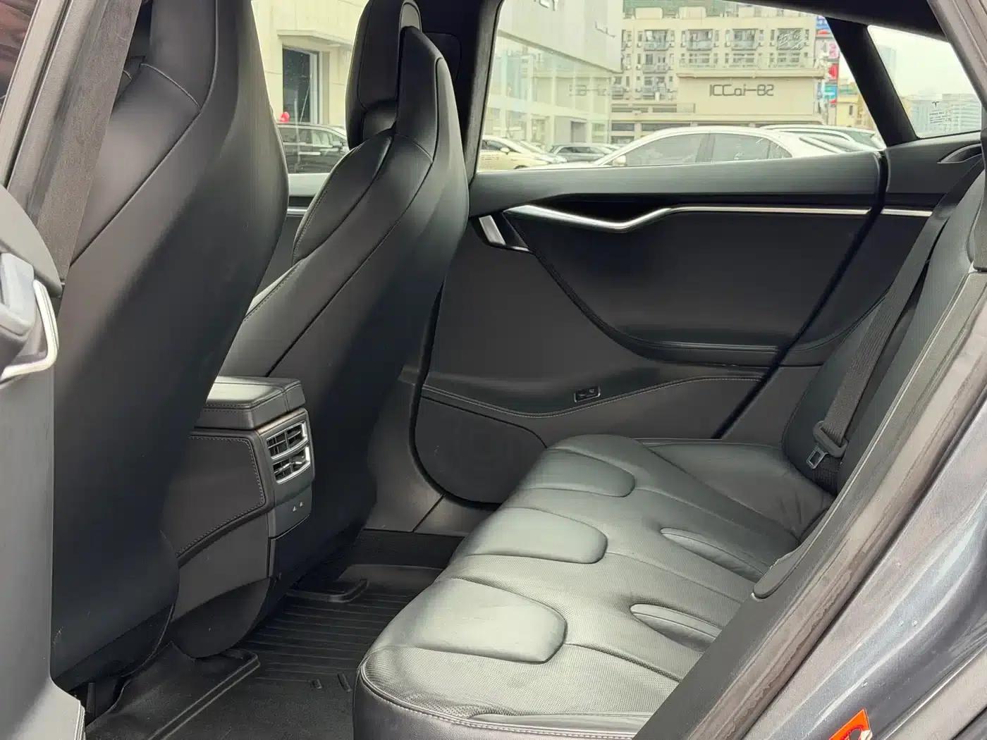 2016 Model S 90D — миниатюра 12