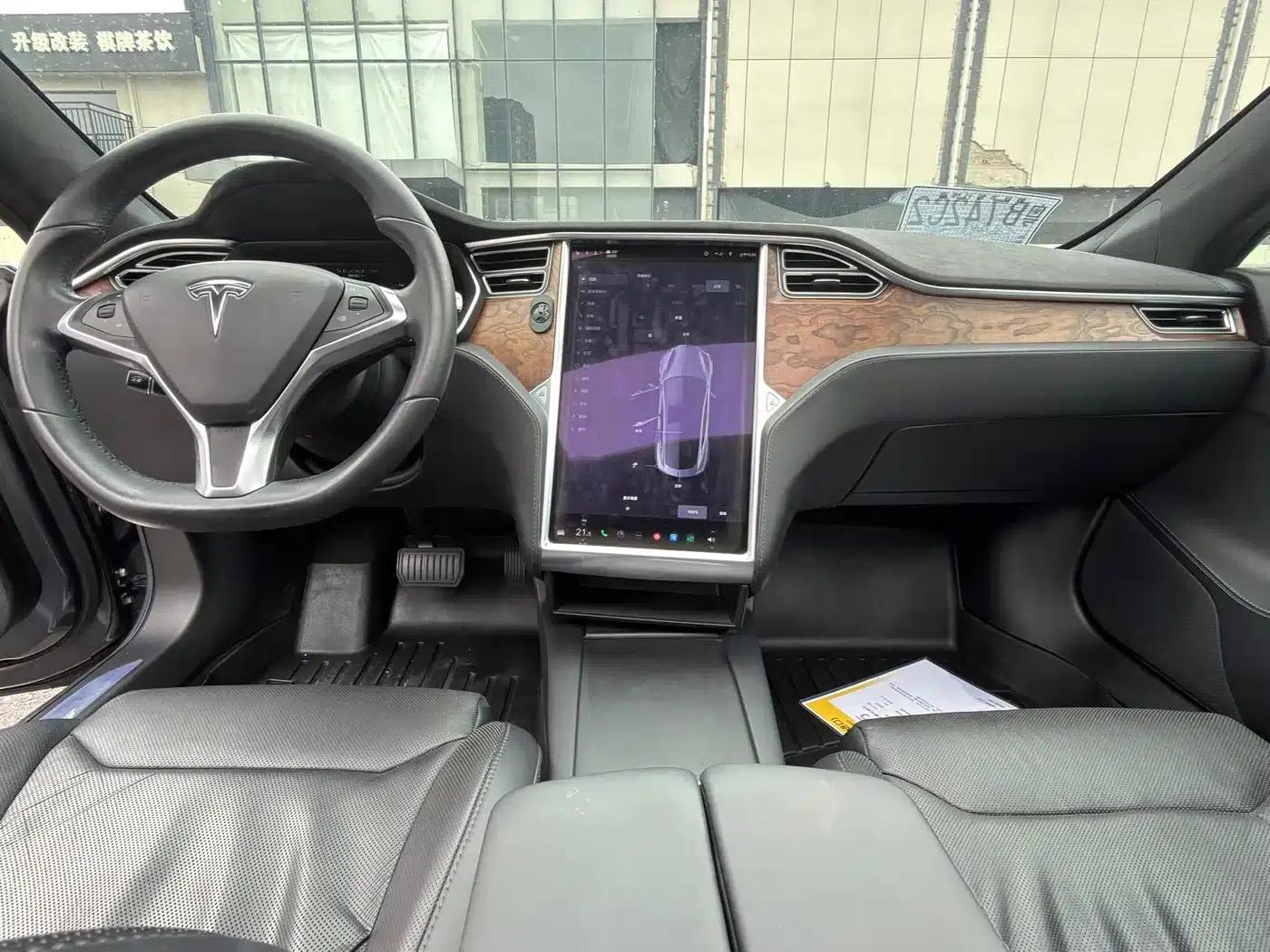 2016 Model S 90D — миниатюра 4