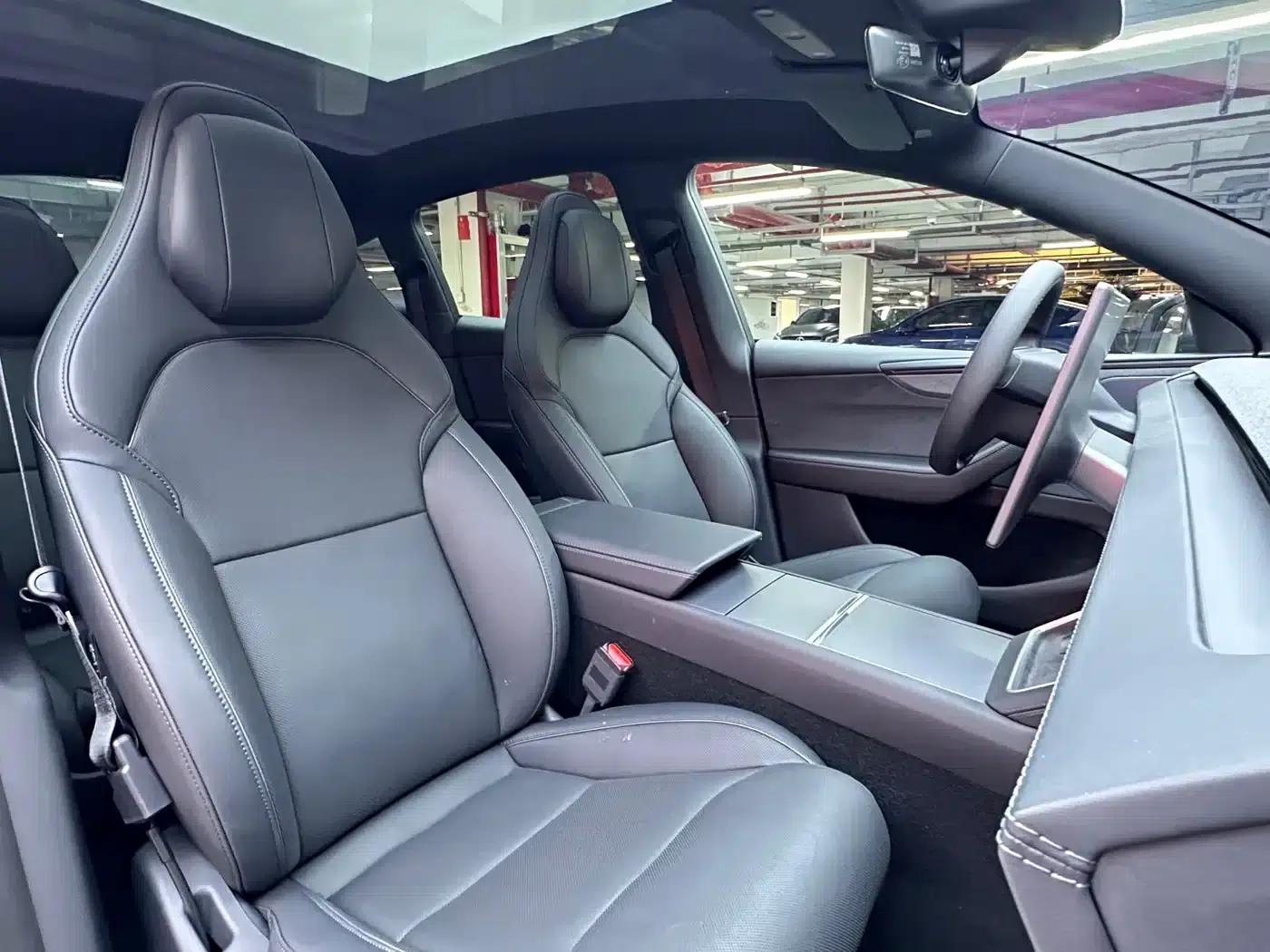 Model Y L 2025 Long Range All-Wheel Drive — миниатюра 20