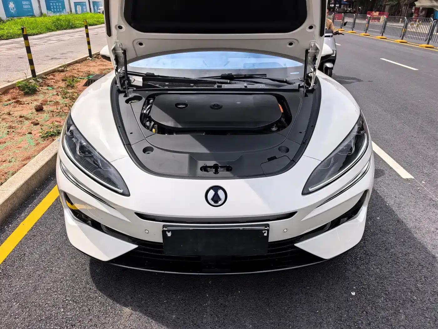 Denza Z9 2024 Model 1100km AWD Max Edition — миниатюра 17