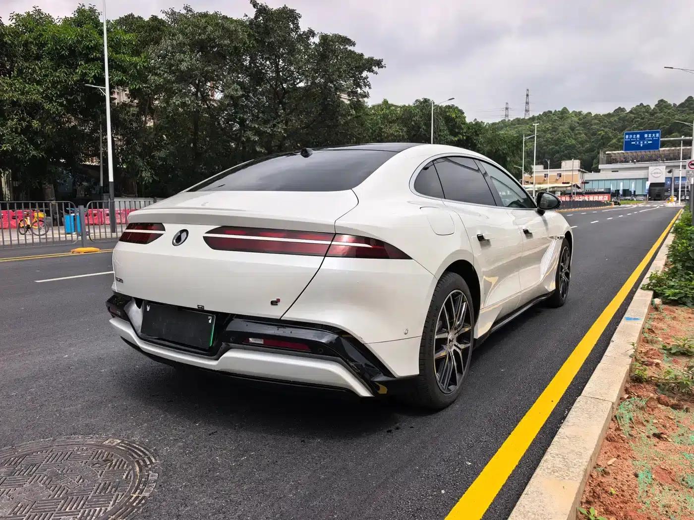 Denza Z9 2024 Model 1100km AWD Max Edition — миниатюра 4