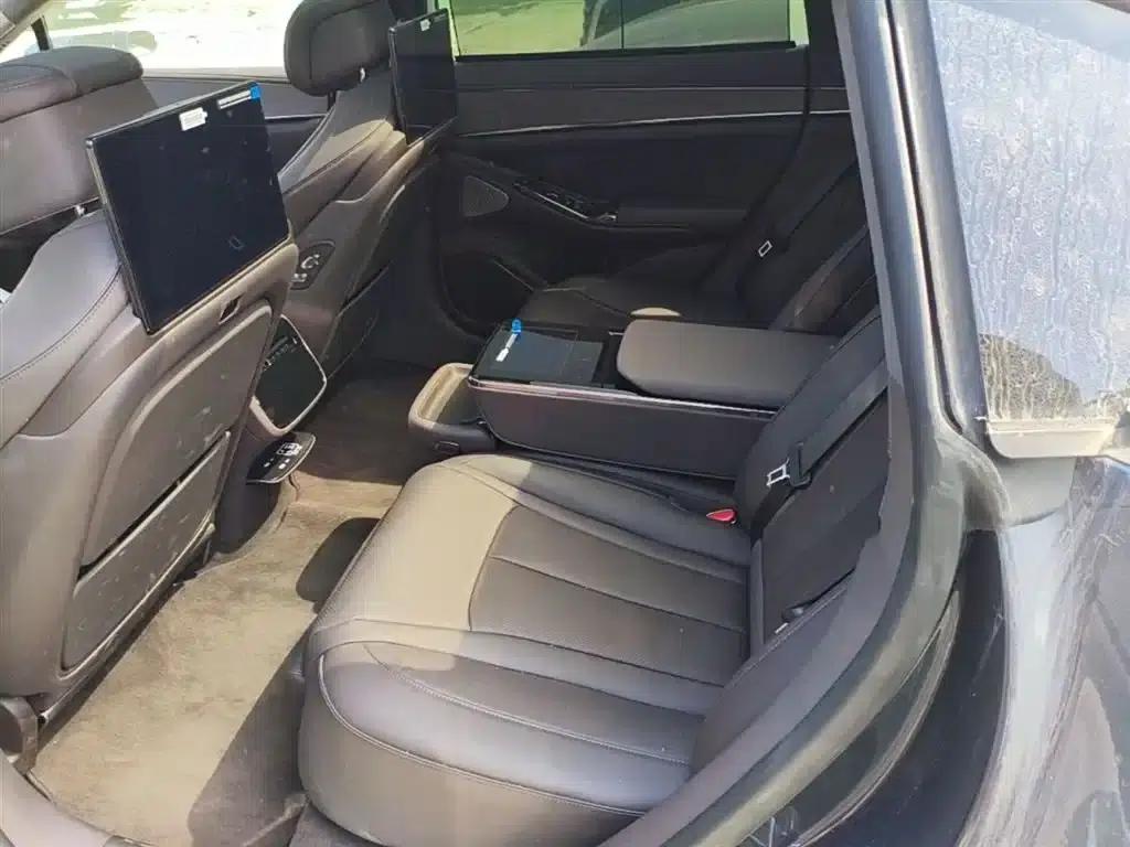 Denza Z9 2024 Model, 1100km Range, 4WD Ultra Edition — миниатюра 6