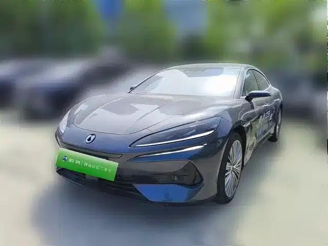 Denza Z9 2024 Model, 1100km Range, 4WD Ultra Edition