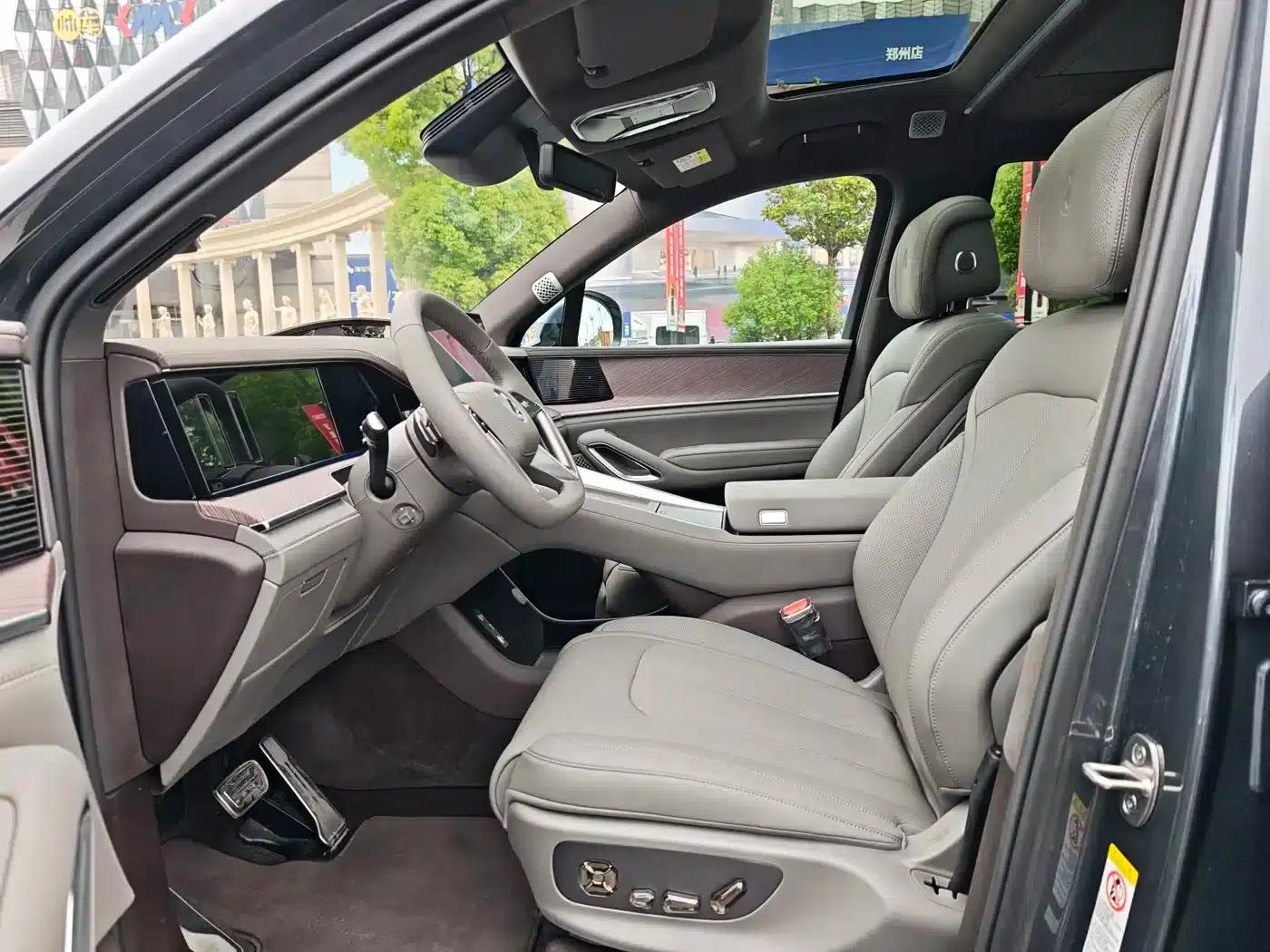 Denza N9 2025 Flagship Edition — миниатюра 12