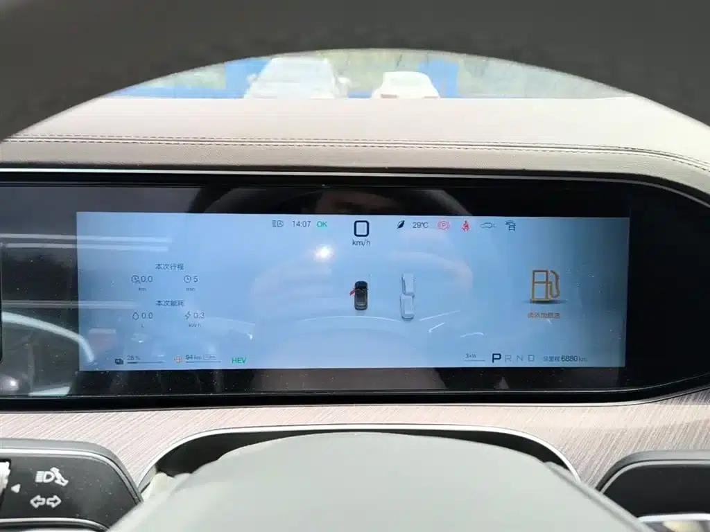 Denza N9 2025 Flagship Edition — миниатюра 12