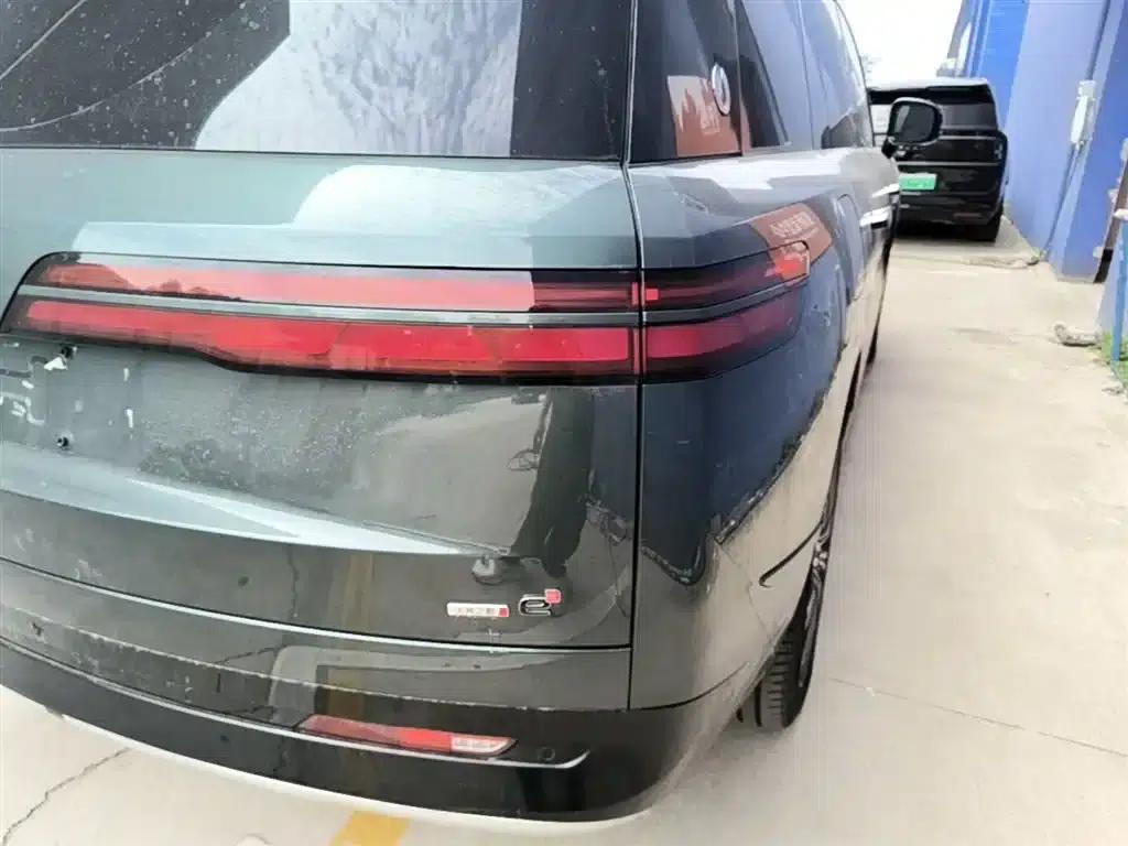 Denza N9 2025 Flagship Edition — миниатюра 8