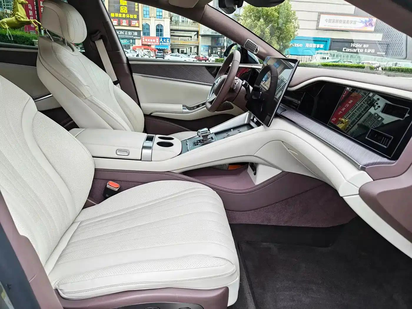 Denza Z9 GT 2024 1100 AWD Ultra Edition — миниатюра 13