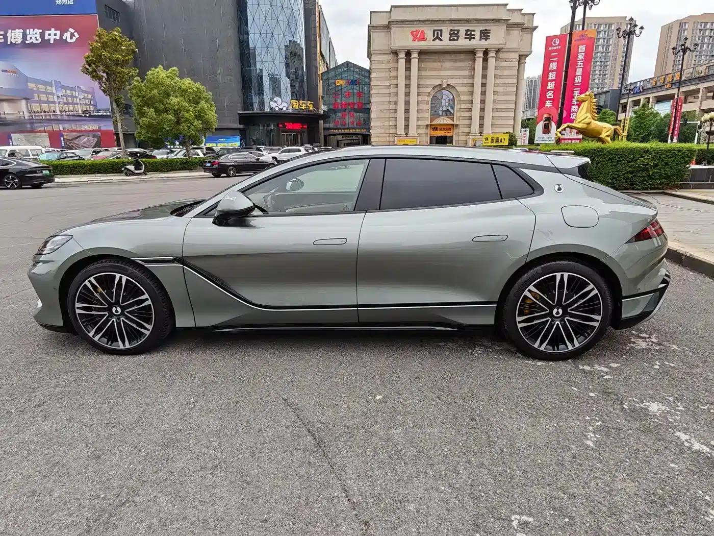 Denza Z9 GT 2024 1100 AWD Ultra Edition — миниатюра 9