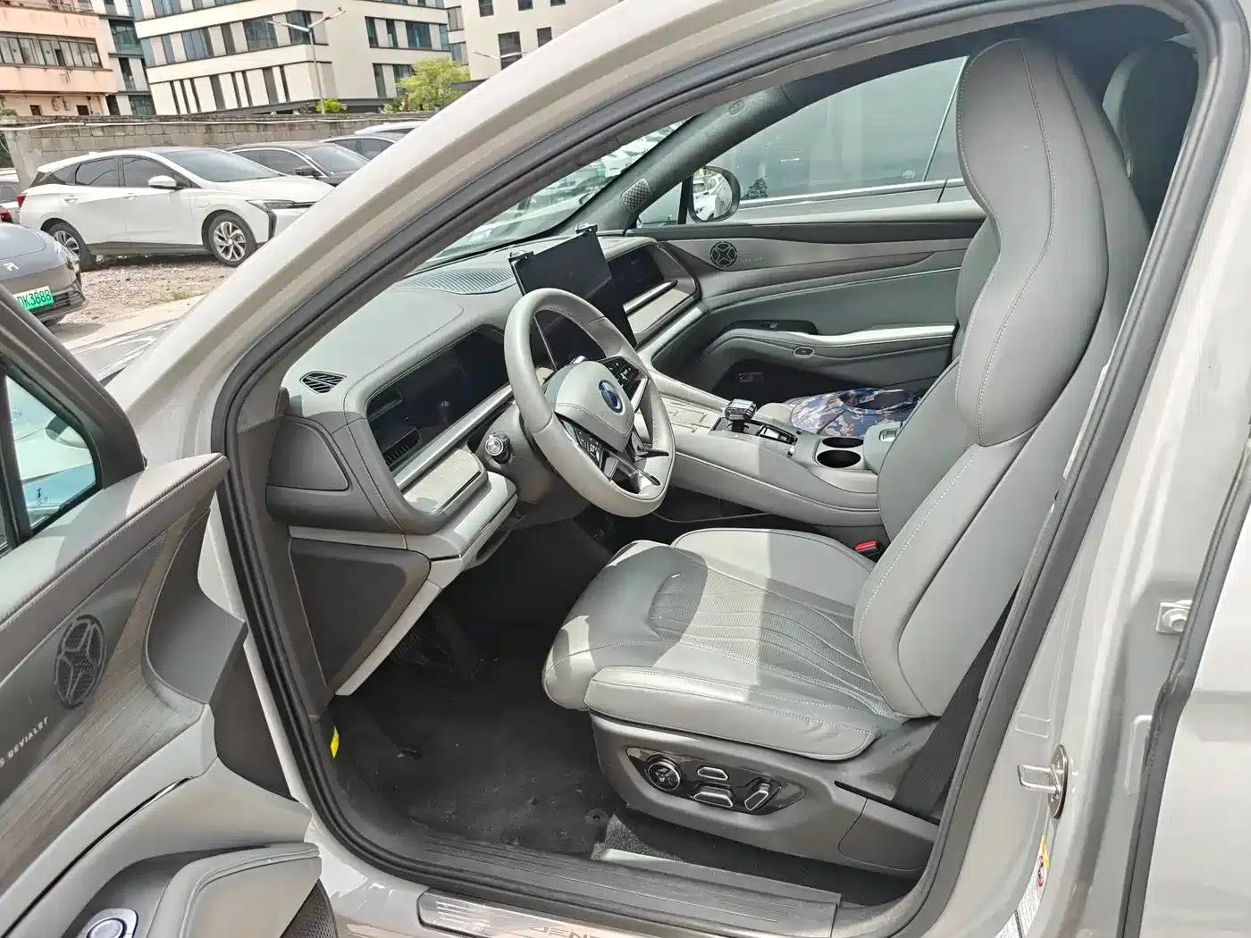 Denza N7 2024 702 Smart Driving Pro Edition — миниатюра 4