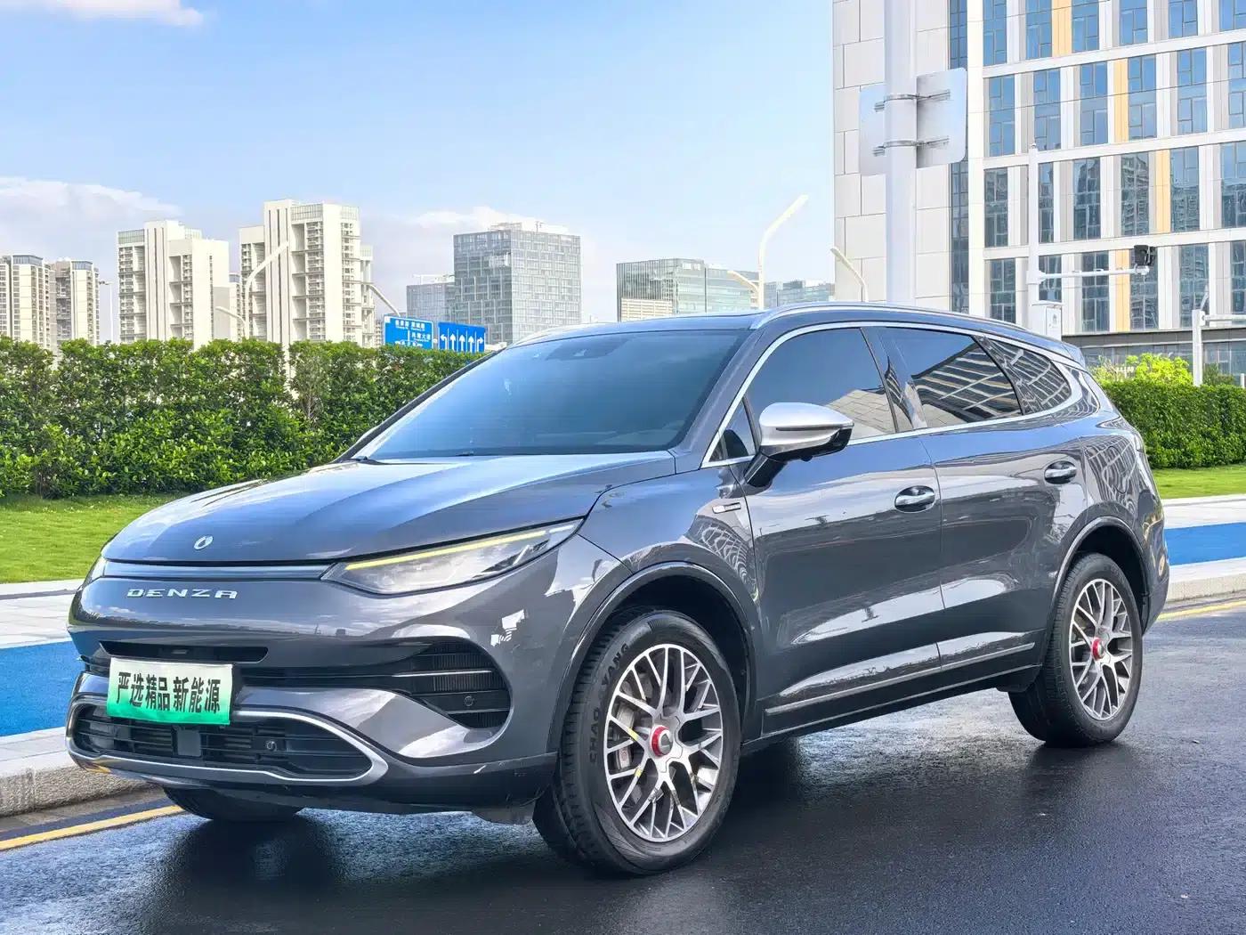 Denza X 2020 PHEV Classic Edition — миниатюра 1