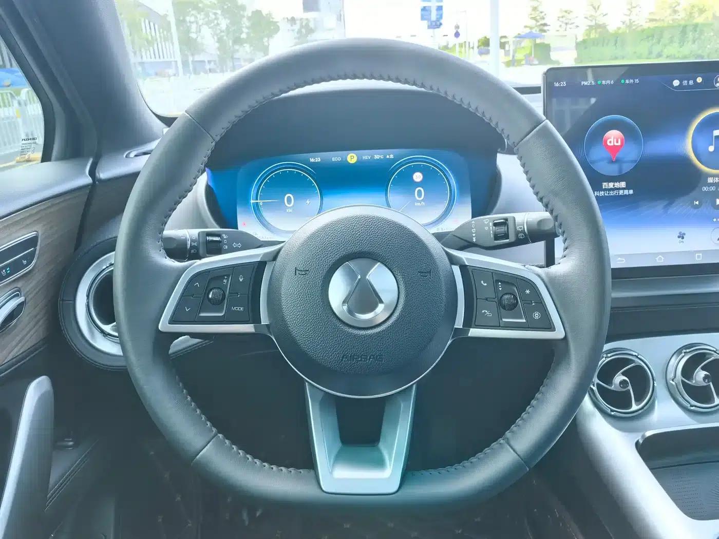 Denza X 2020 PHEV Classic Edition — миниатюра 12