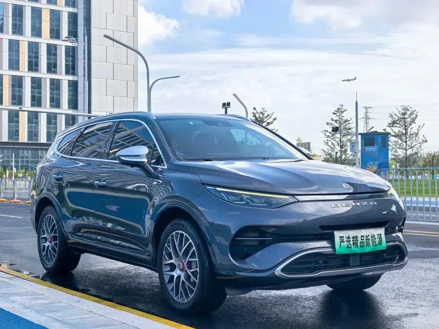 Denza X 2020 PHEV Classic Edition — миниатюра 3
