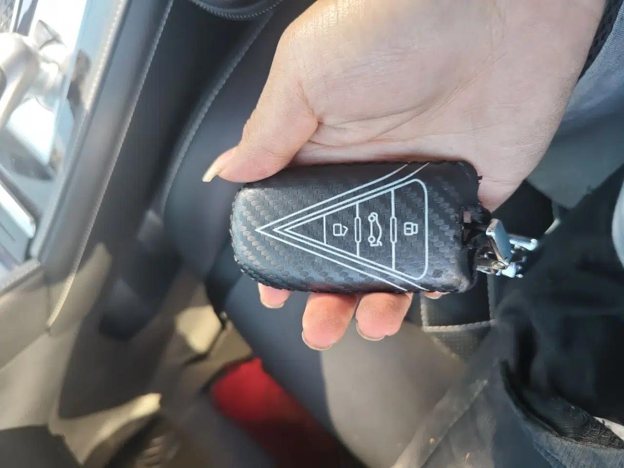 Venucia Star 2020 260T Automatic 48V Mild Hybrid Turbocharged Starry Edition — миниатюра 17