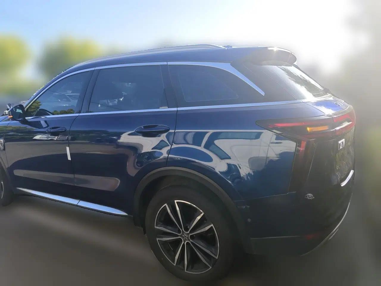 Venucia Star 2020 260T Automatic 48V Mild Hybrid Turbocharged Starry Edition — миниатюра 4