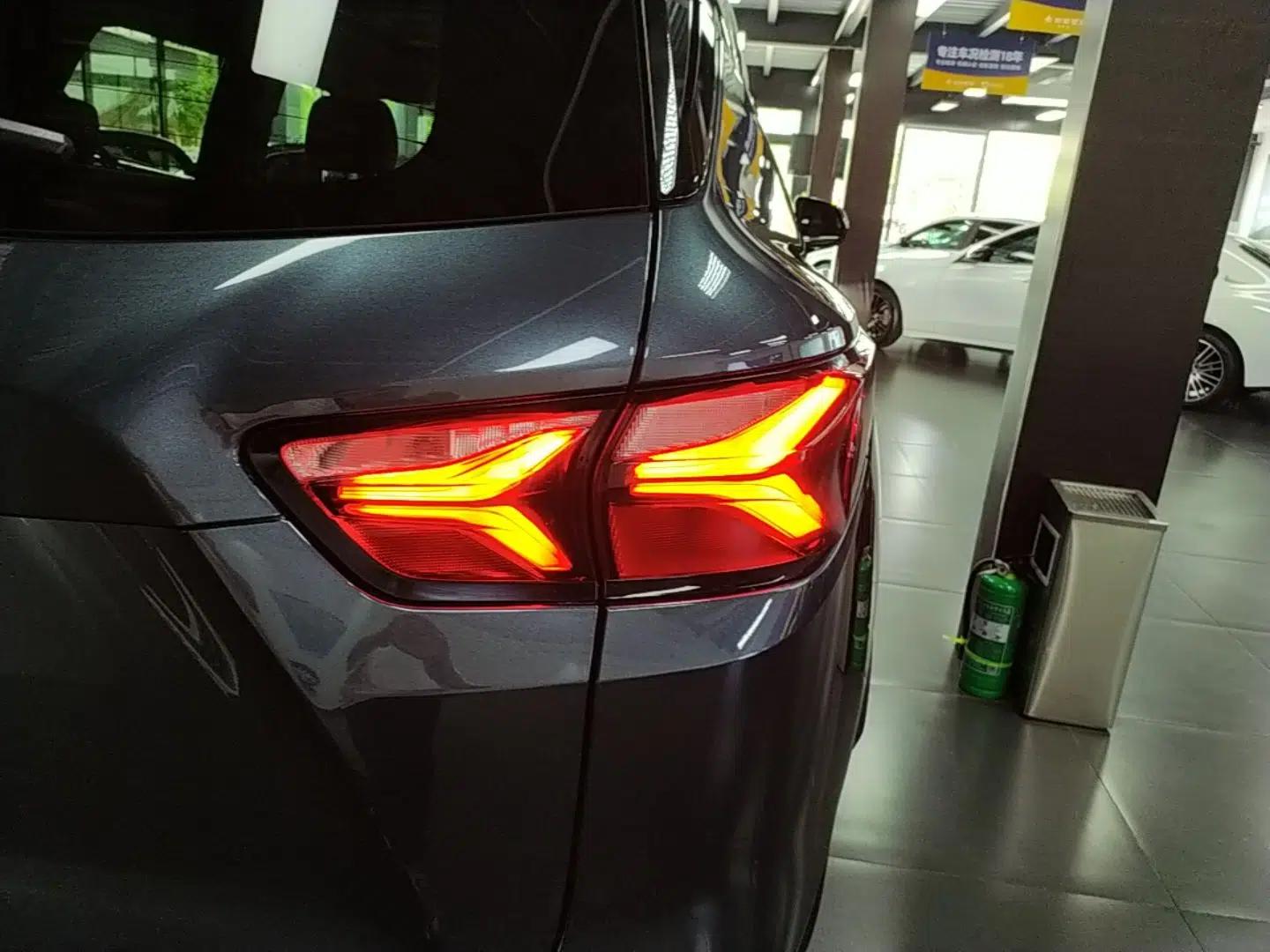 Chevrolet Blazer 2020 650T 7-Seater WEI Version — миниатюра 7