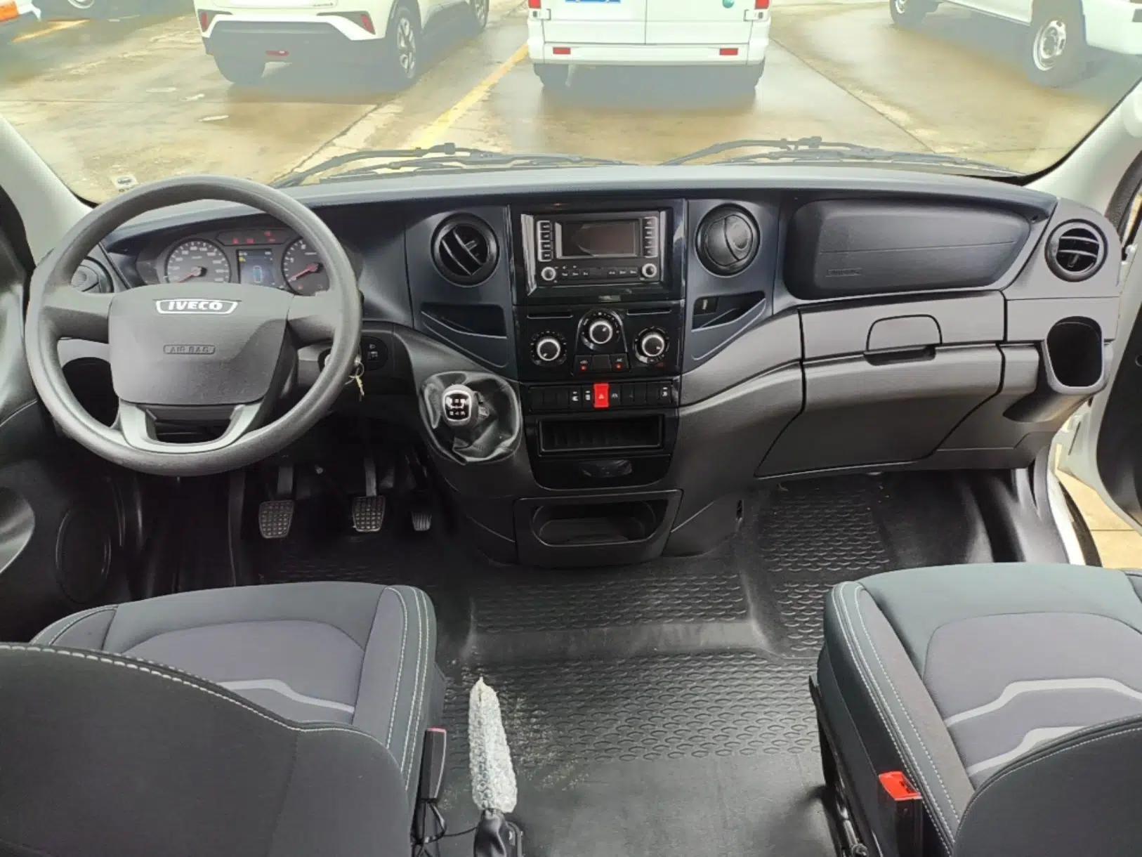Iveco Eurocargo 2021 2.0T Manual Super-Rui Long Wheelbase Short Overhang High Roof Manual Doors F1A — миниатюра 12