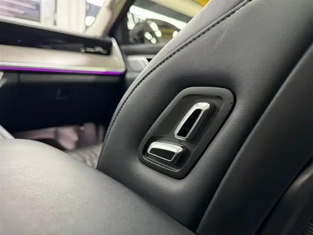Tank 500 2022 3.0T Sport Edition (5-seater) — миниатюра 4