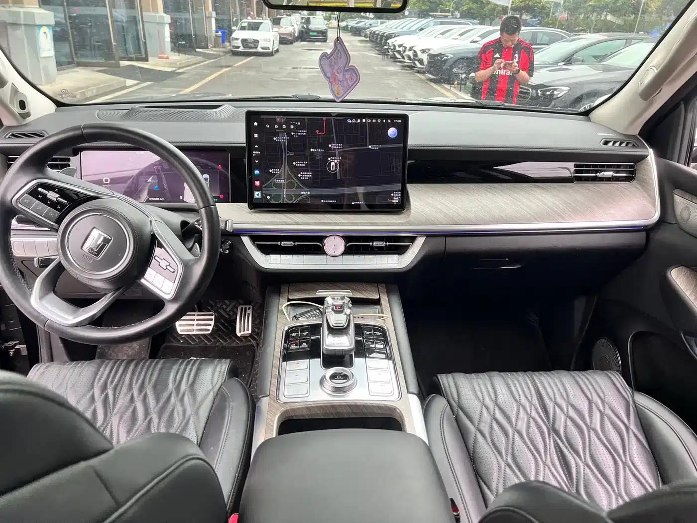 Tank 500 2023 3.0T Sport Edition (5-seater) — миниатюра 23