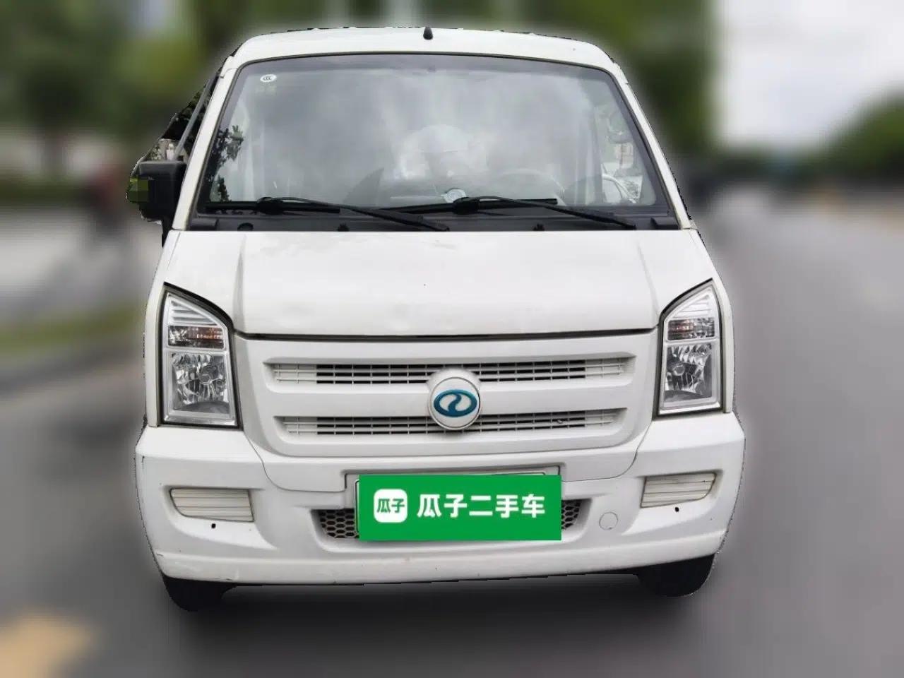 Ruichi EC35 2022 EC35 II Creative Edition 36.288 kWh — миниатюра 2