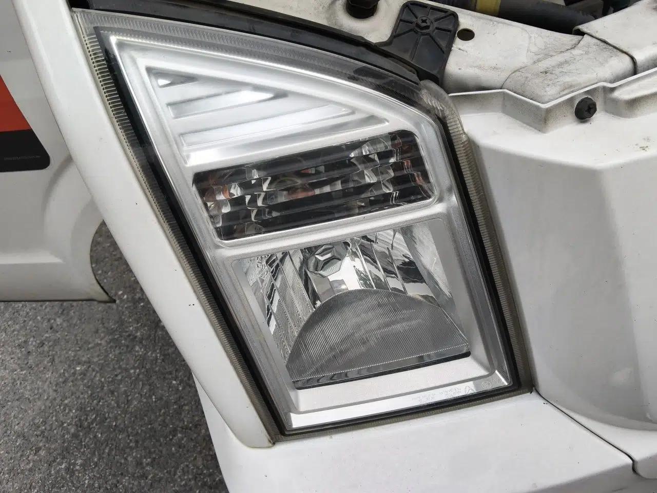 Ruichi EC35 2022 EC35 II Creative Edition 36.288 kWh — миниатюра 7