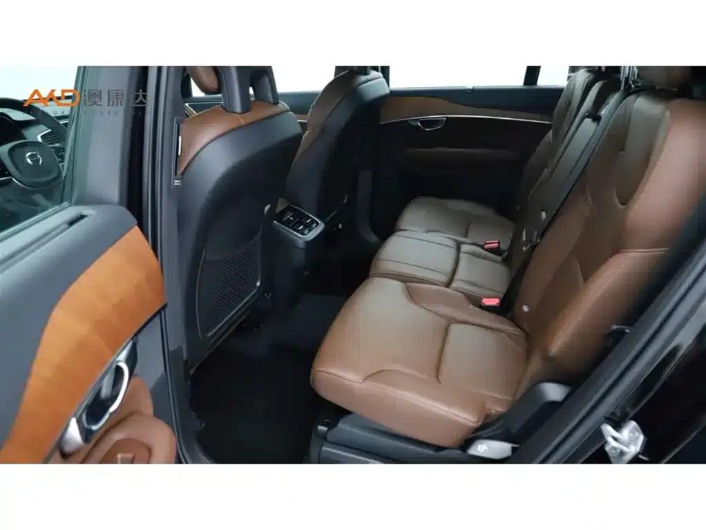 2021 Volvo XC90 B6 Inscription Luxury Edition 7-seater — миниатюра 7