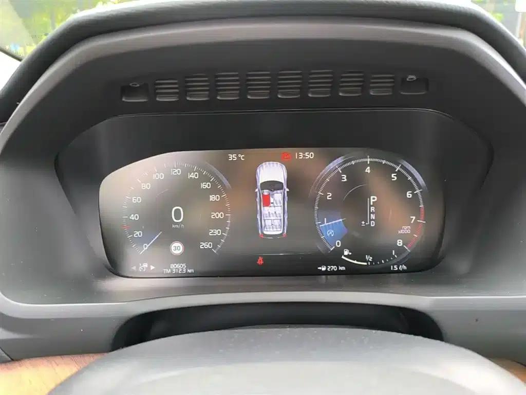 2019 Volvo XC90 T6 Smart Edition 7-seater (China VI Emission Standard) — миниатюра 12