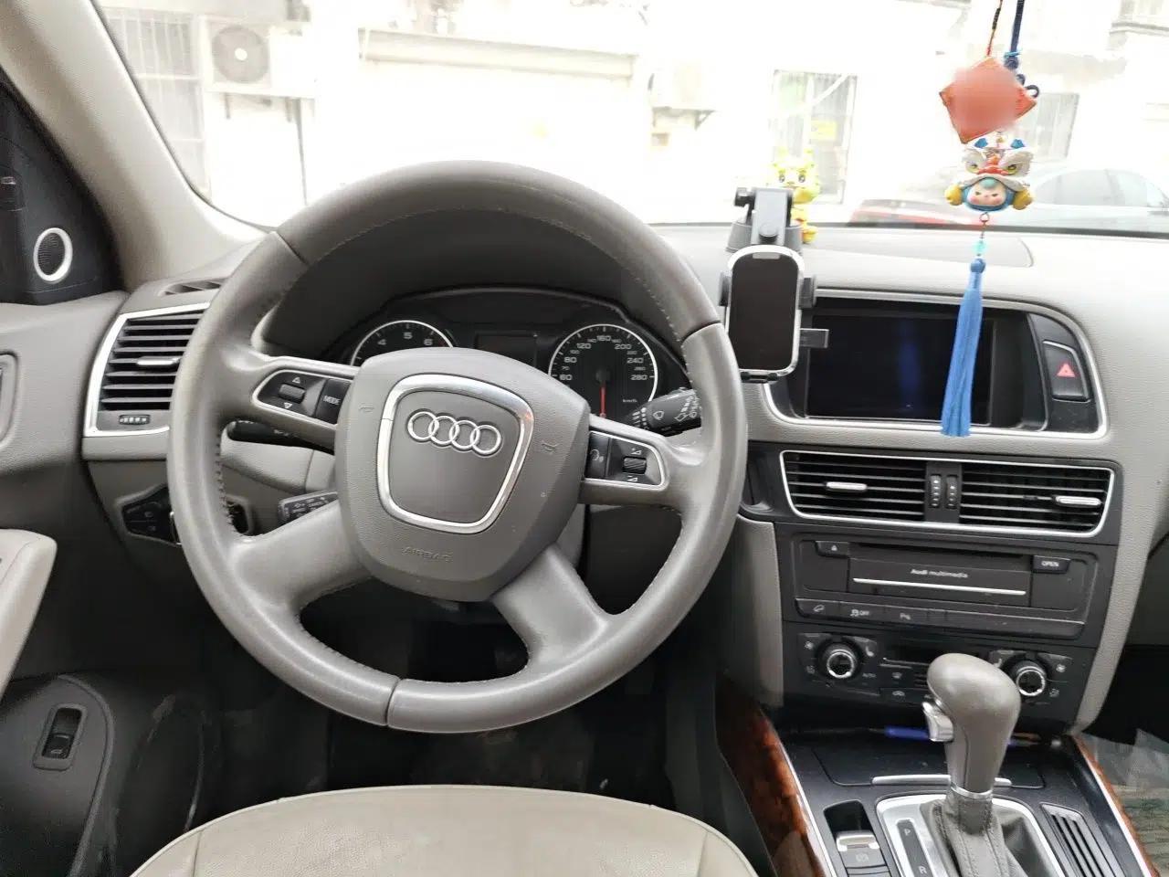 Audi Q5 2012 2.0TFSI Comfort Version — миниатюра 11