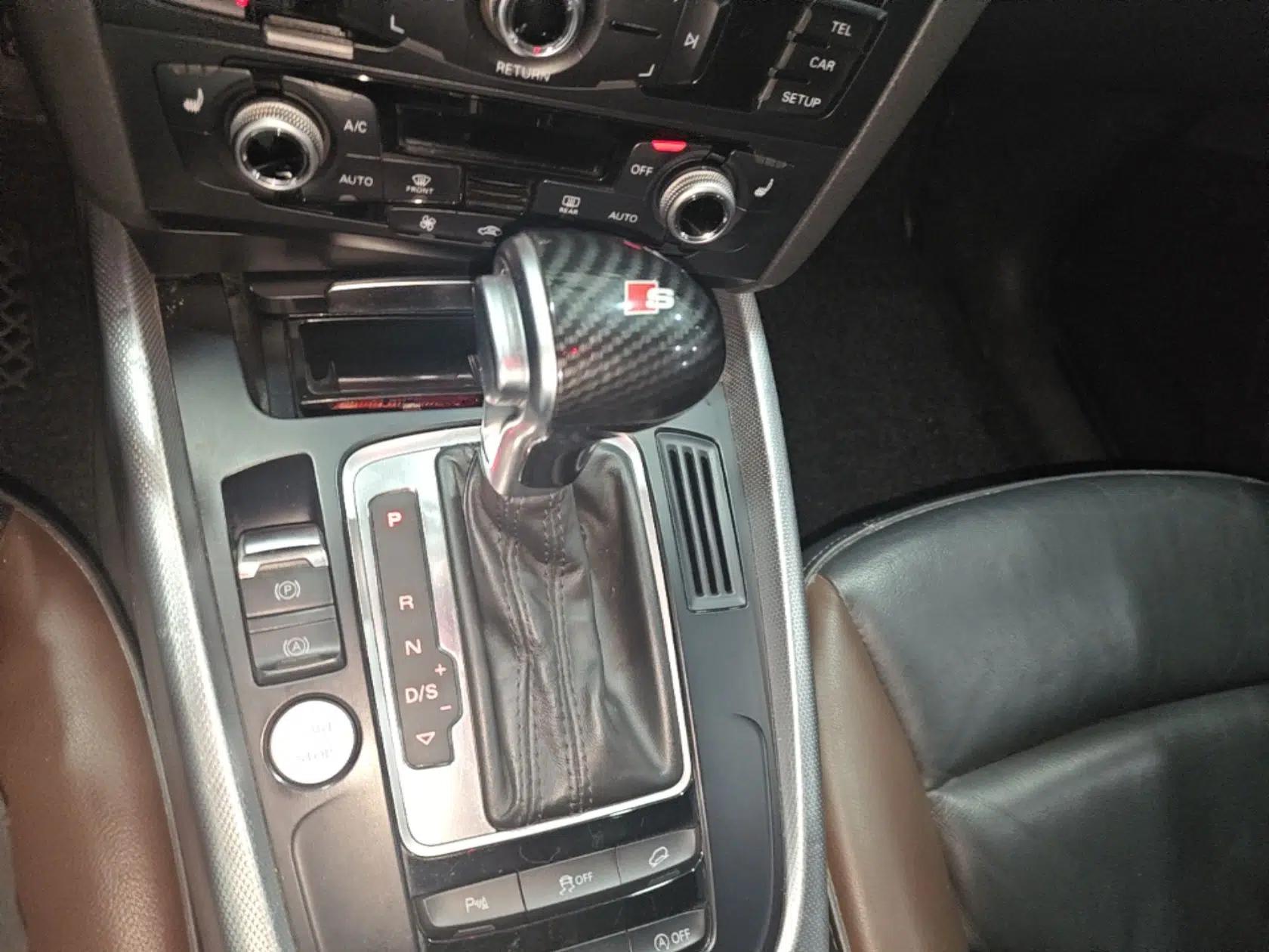 Audi Q5 2017 Plus 40 TFSI Technology Model — миниатюра 17