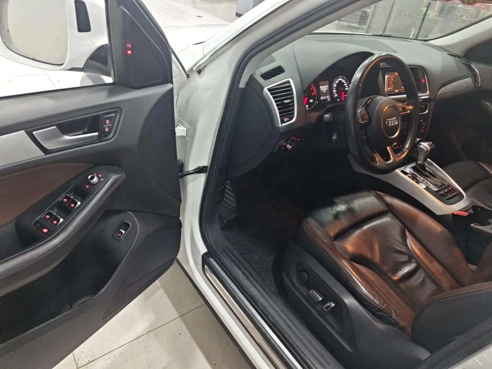 Audi Q5 2017 Plus 40 TFSI Technology Model — миниатюра 19
