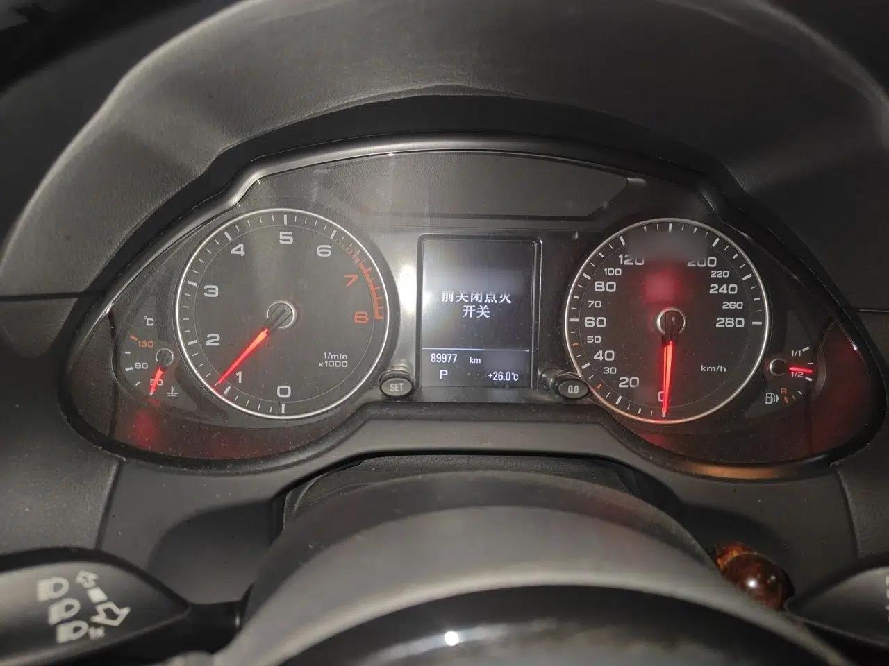 Audi Q5 2015 40 TFSI Comfort Model — миниатюра 10