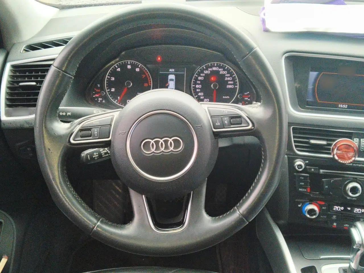 Audi Q5 2017 Plus 40 TFSI Technology Model — миниатюра 11