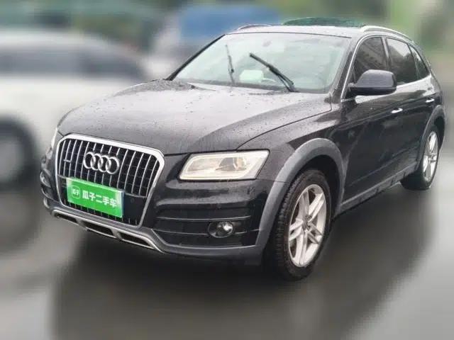 Audi Q5 2017 Plus 40 TFSI Technology Model