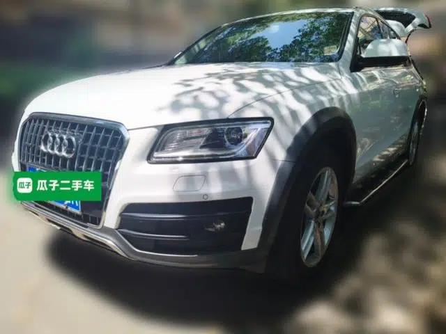 Audi Q5 2017 Plus 40 TFSI Technology Model
