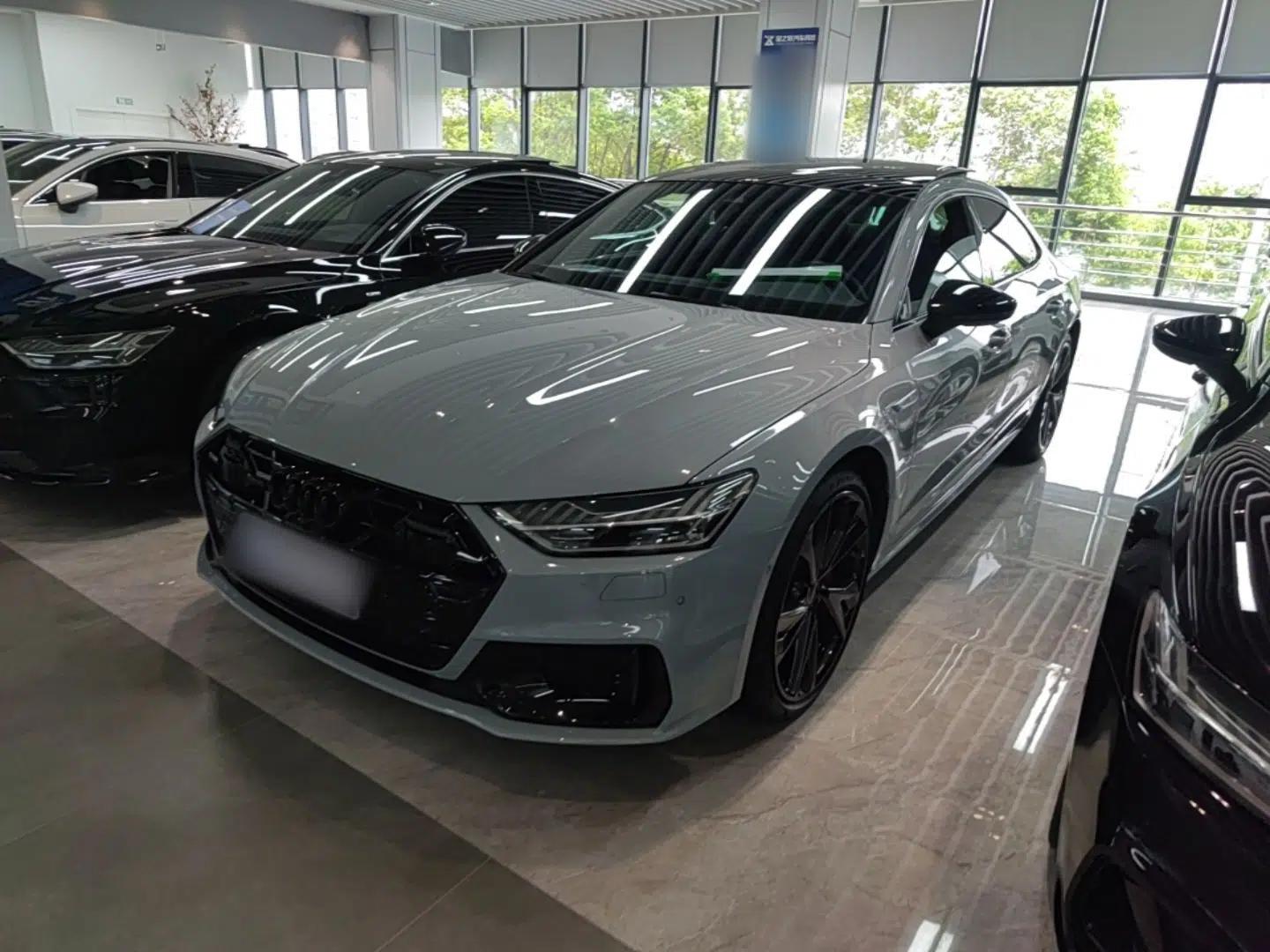 Audi A7L 2024 55 TFSI quattro Flagship Model — миниатюра 1