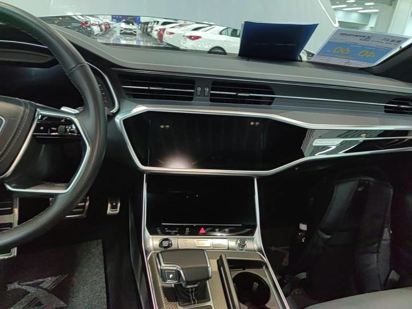 Audi A7L 2024 55 TFSI quattro Flagship Model — миниатюра 16