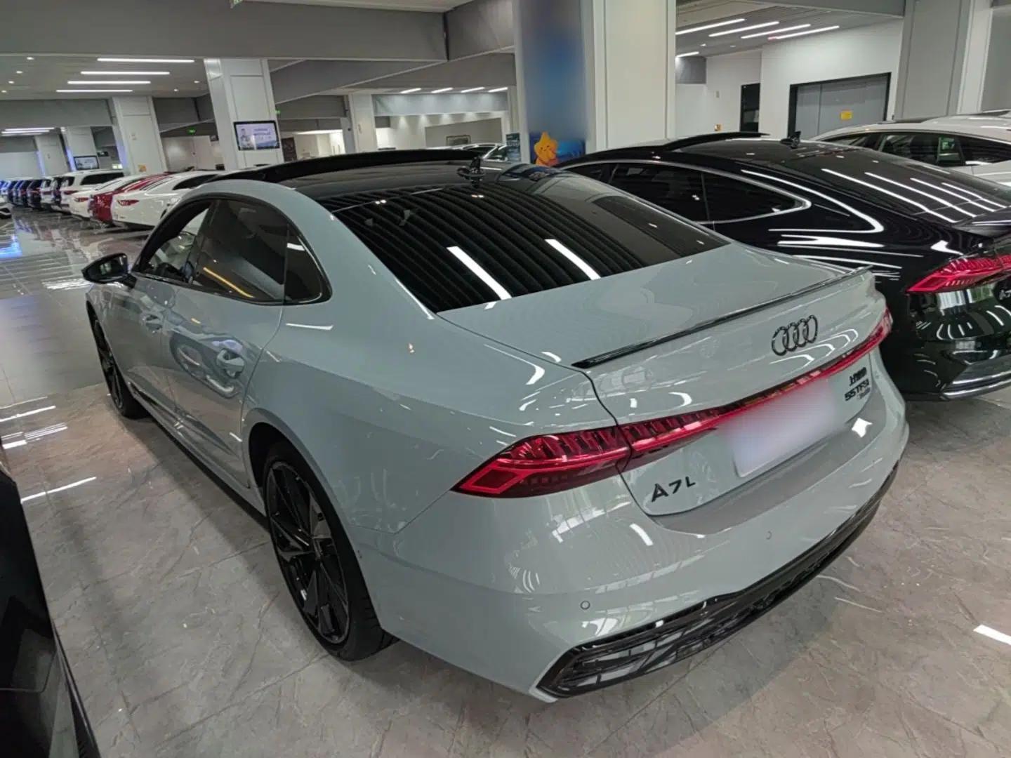 Audi A7L 2024 55 TFSI quattro Flagship Model — миниатюра 4
