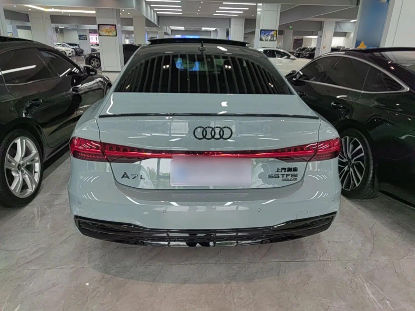 Audi A7L 2024 55 TFSI quattro Flagship Model — миниатюра 5