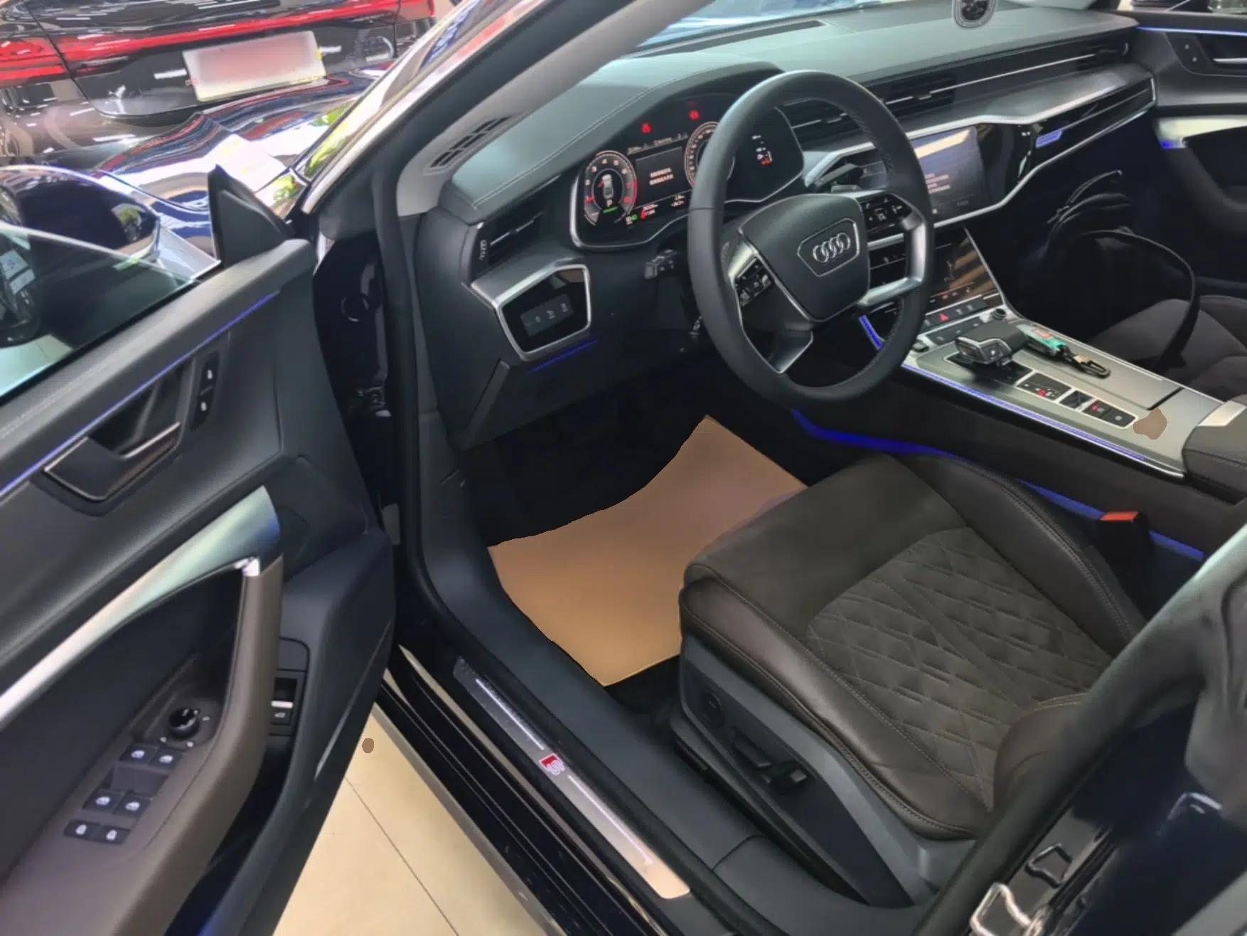 Audi A7L 2024 45TFSI quattro S-line Visionary Edition Flow Crystal Package — миниатюра 19