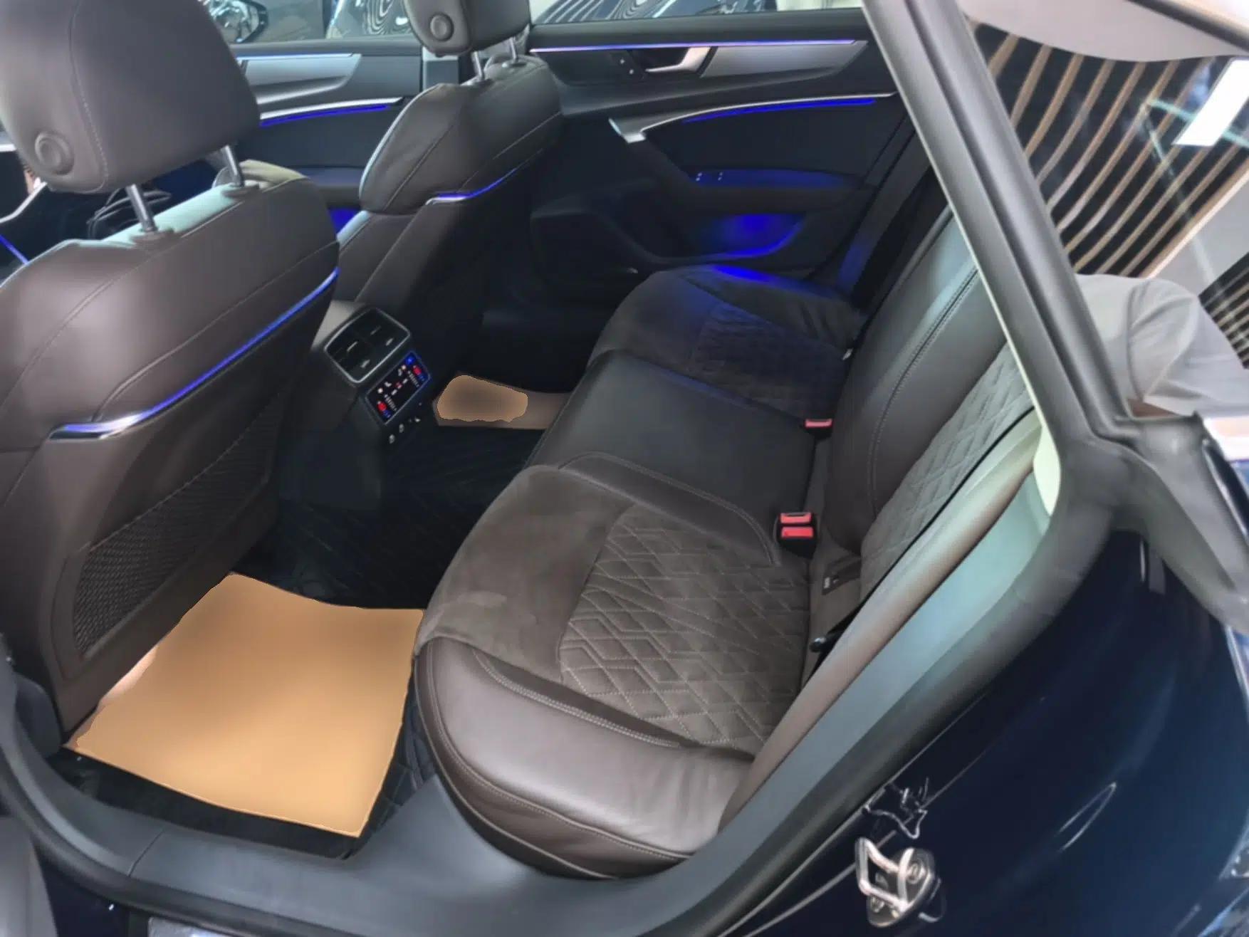 Audi A7L 2024 45TFSI quattro S-line Visionary Edition Flow Crystal Package — миниатюра 20