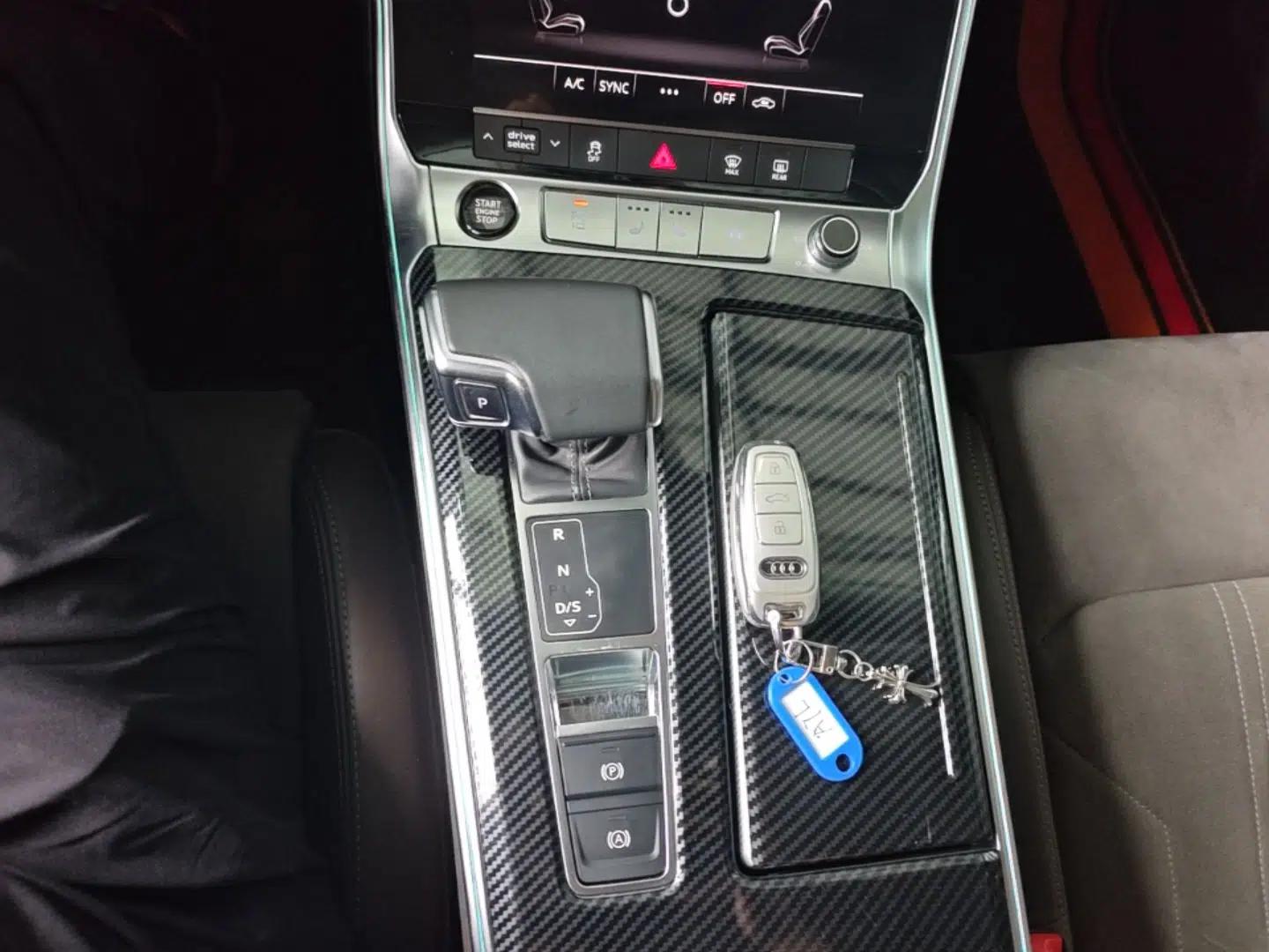 Audi A7L 2022 45 TFSI S-line Dream-Building Edition — миниатюра 17