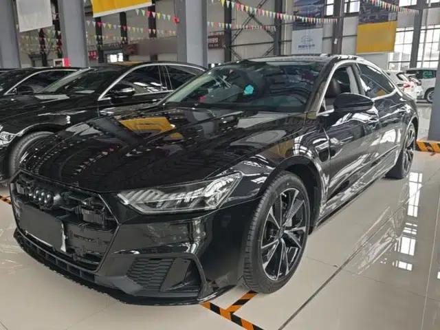 Audi A7L 2022 45 TFSI S-line Dream-Building Edition