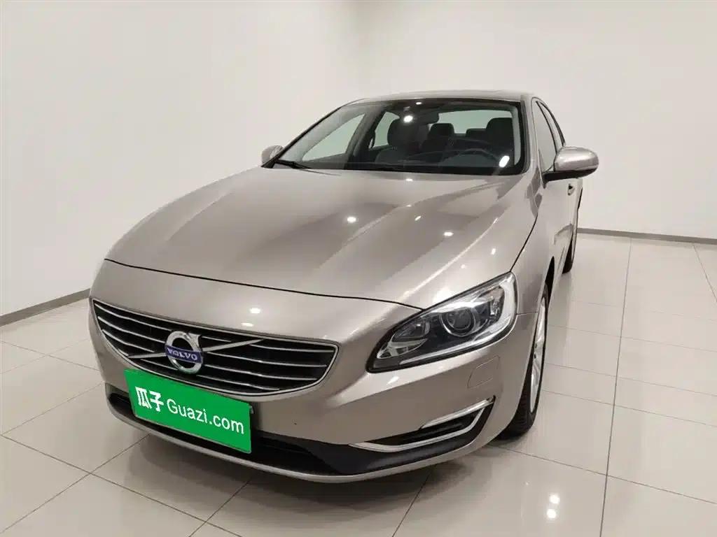 2015 Volvo S60 S60L T5 Smart Edition — миниатюра 1