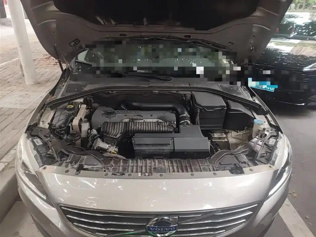 2015 Volvo S60 S60L T5 Smart Edition — миниатюра 11