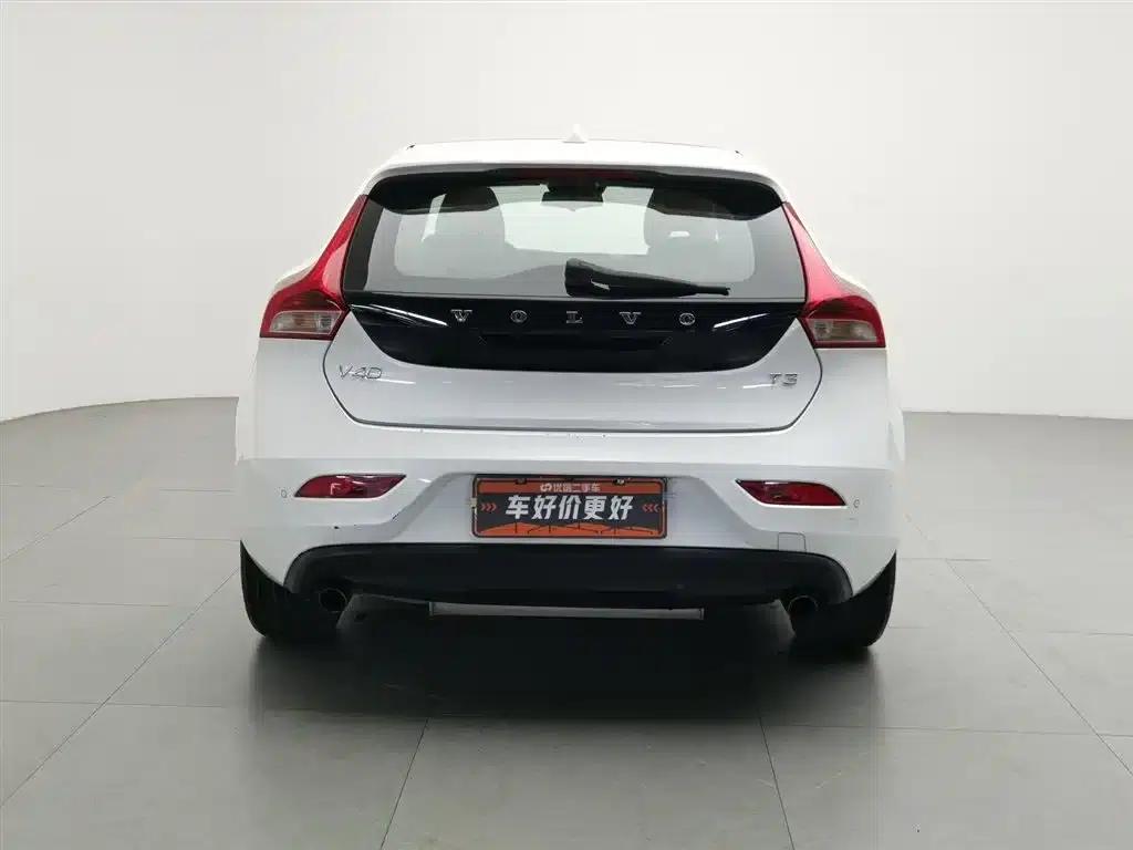2018 Volvo V40 T3 Smart Edition — миниатюра 4