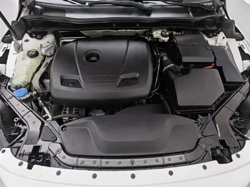 2018 Volvo V40 T3 Smart Edition — миниатюра 6
