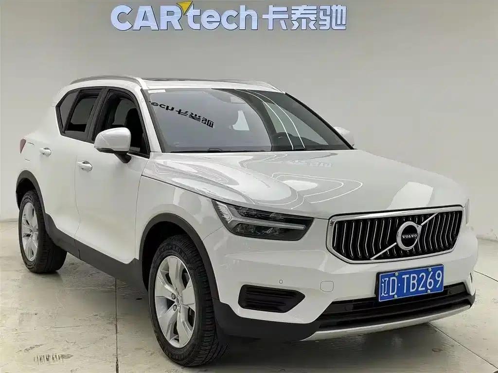 Volvo XC40 2020 T3 Smart Fashion Edition — миниатюра 3