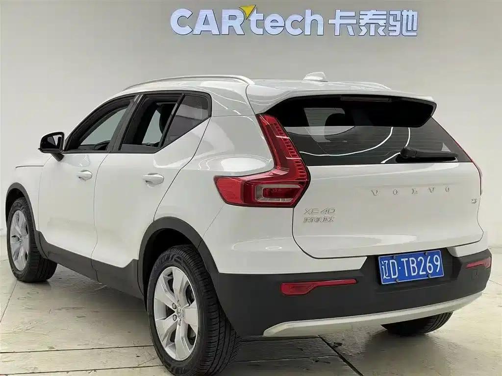 Volvo XC40 2020 T3 Smart Fashion Edition — миниатюра 7