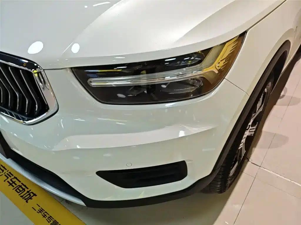 2020 Volvo XC40 T3 Inscription Luxury Edition — миниатюра 24